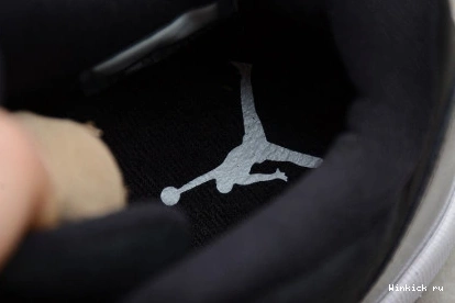 Low Air 11 Jordan “Barons” 0802